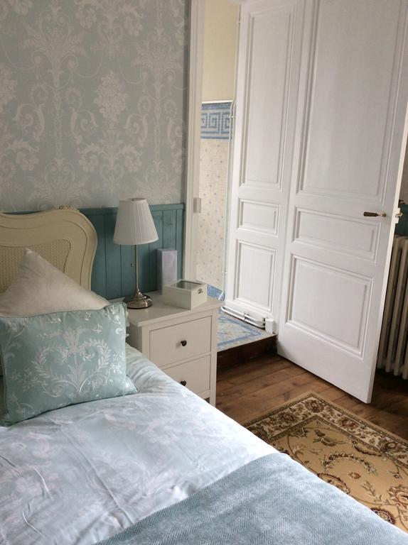 Le Chalet De Luxe Bed & Breakfast Saint-Severin Room photo