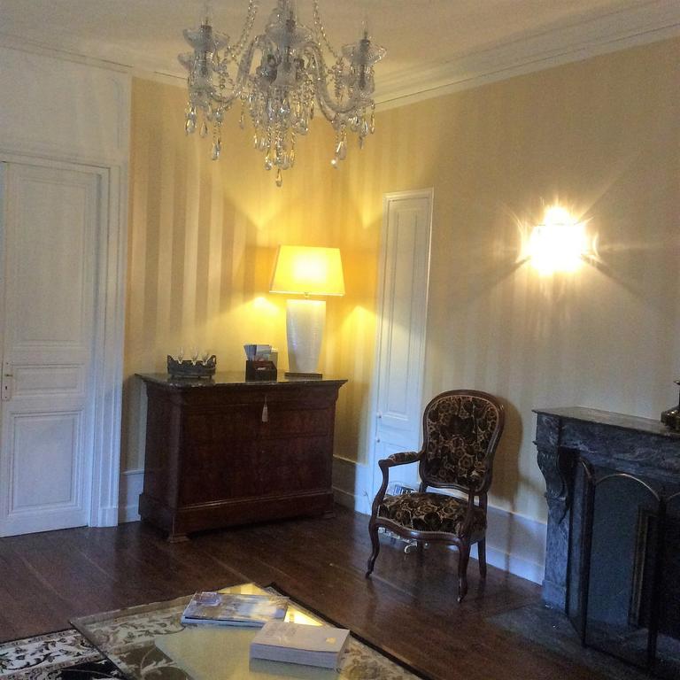 Le Chalet De Luxe Bed & Breakfast Saint-Severin Exterior photo